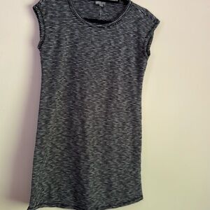 T by Talbots cotton knit A-Line casual dress B&W stripe Small Petite